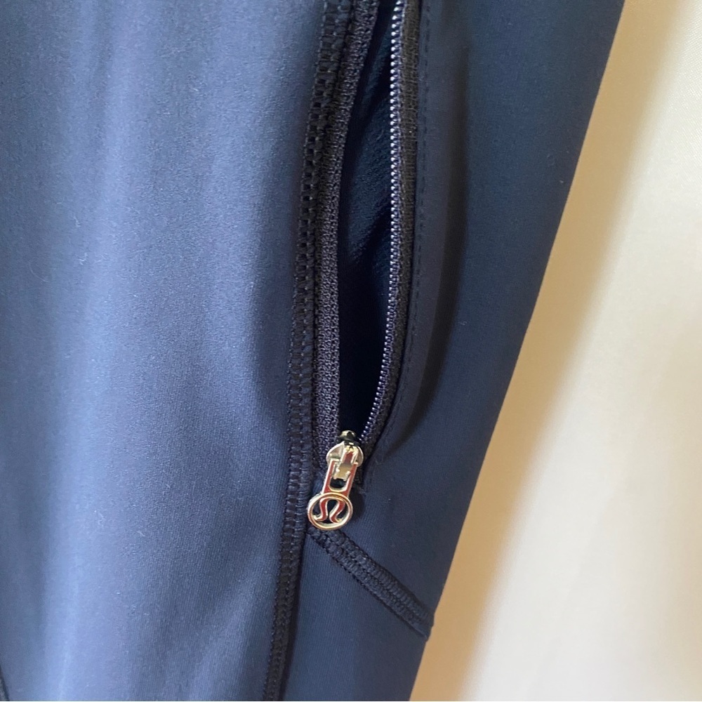 Lululemon Run Ice Queen 7/8 Tight‎ Sz 4 Blue Inkwell Leggings Tights High Rise - Picture 8 of 12